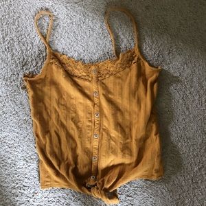 Mudd Yellow Top